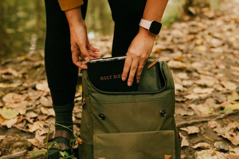 Travel Smart with Our Range of Insulated Backpack Solutions